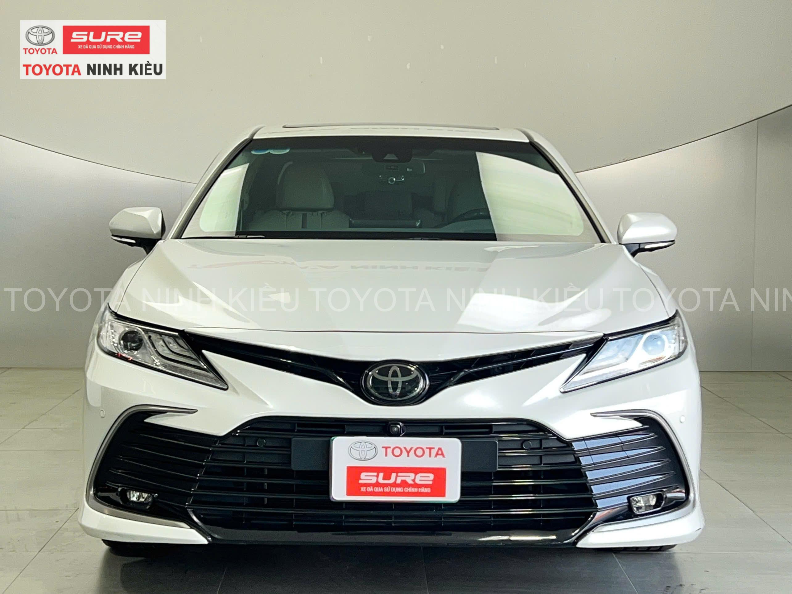 Camry 2.5Q