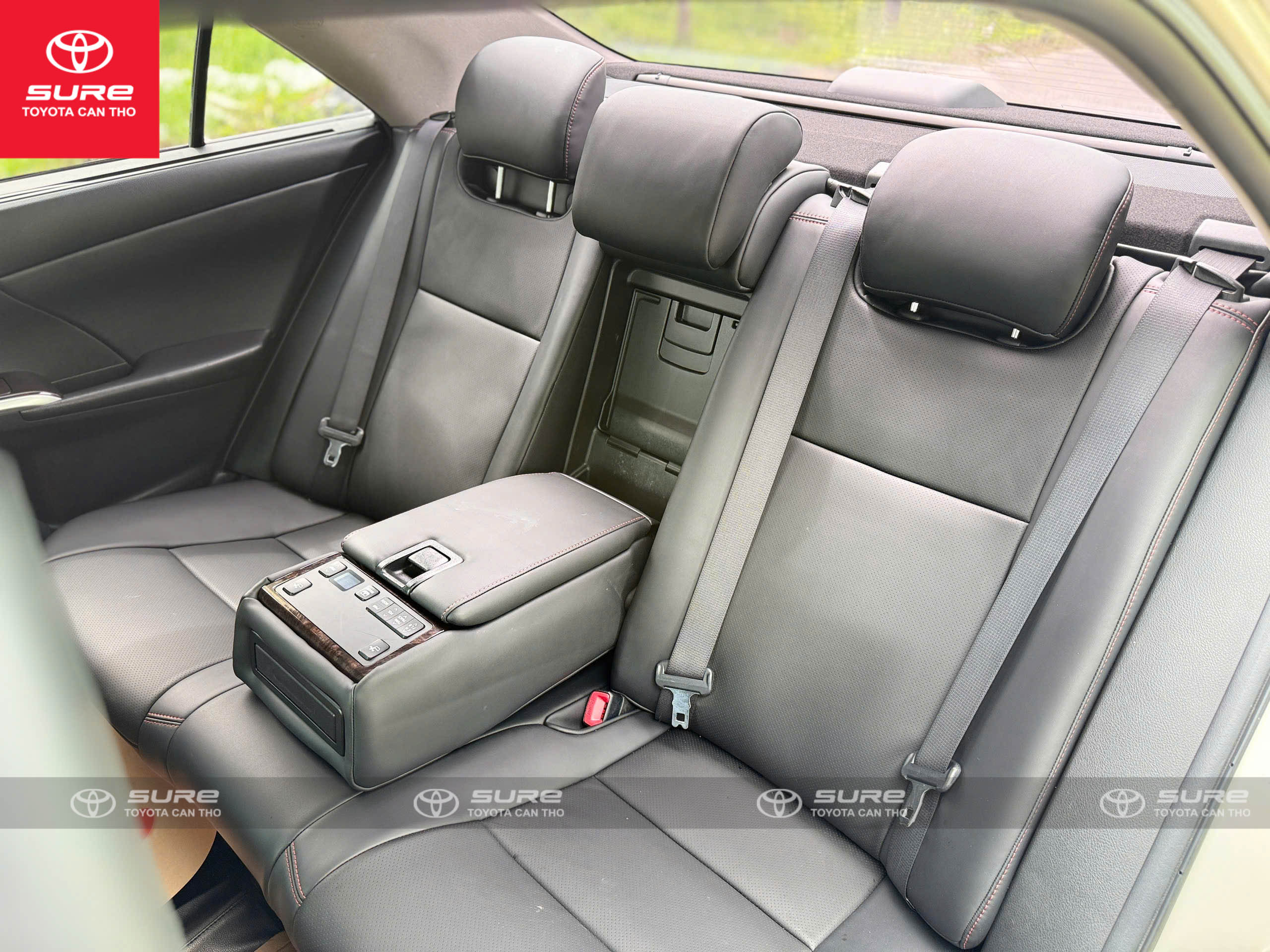 Camry 2.5Q