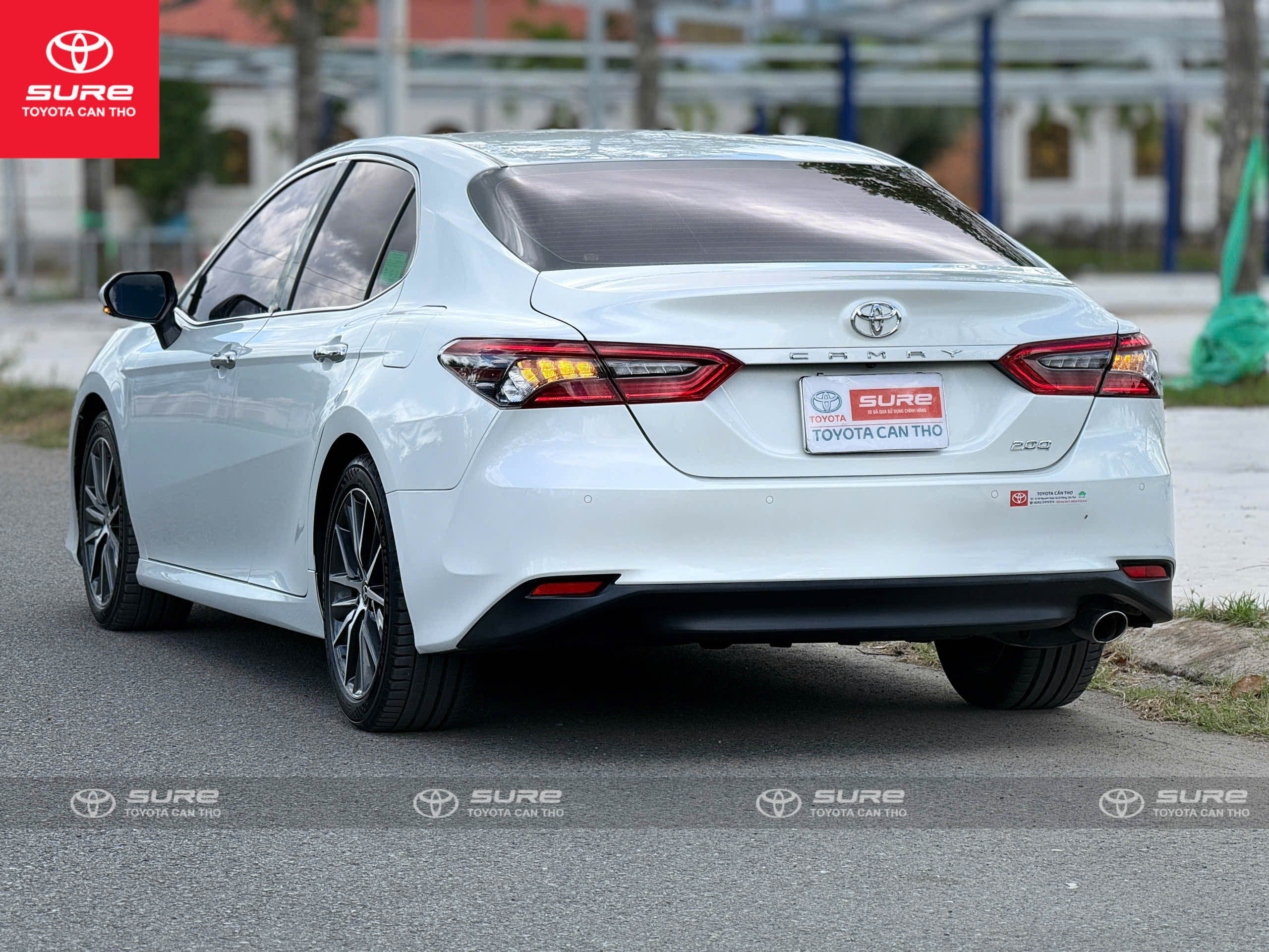 Camry 2.0Q