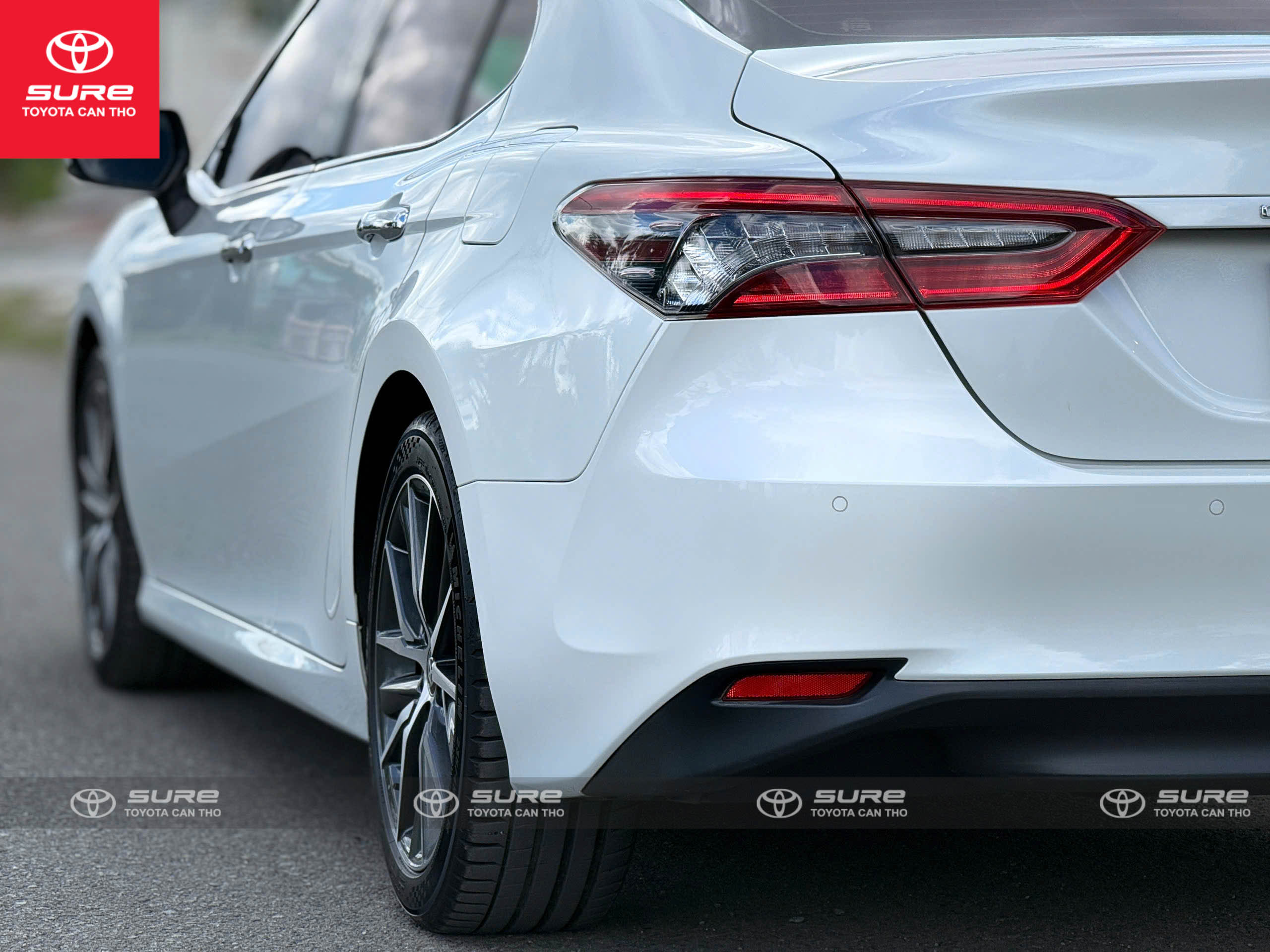 Camry 2.0Q