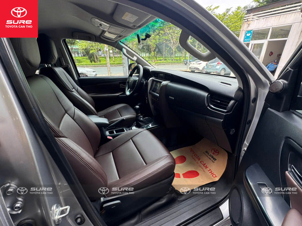 Fortuner 2.4AT 4X2