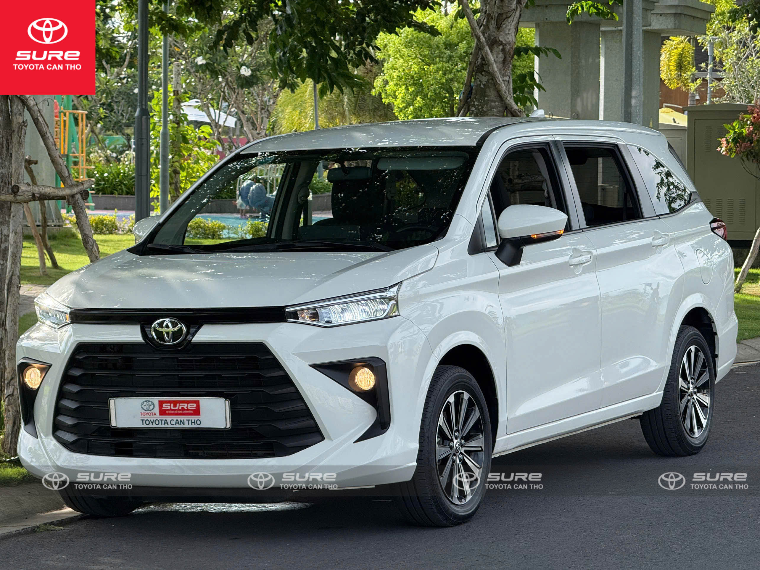 AVANZA PREMIO CVT