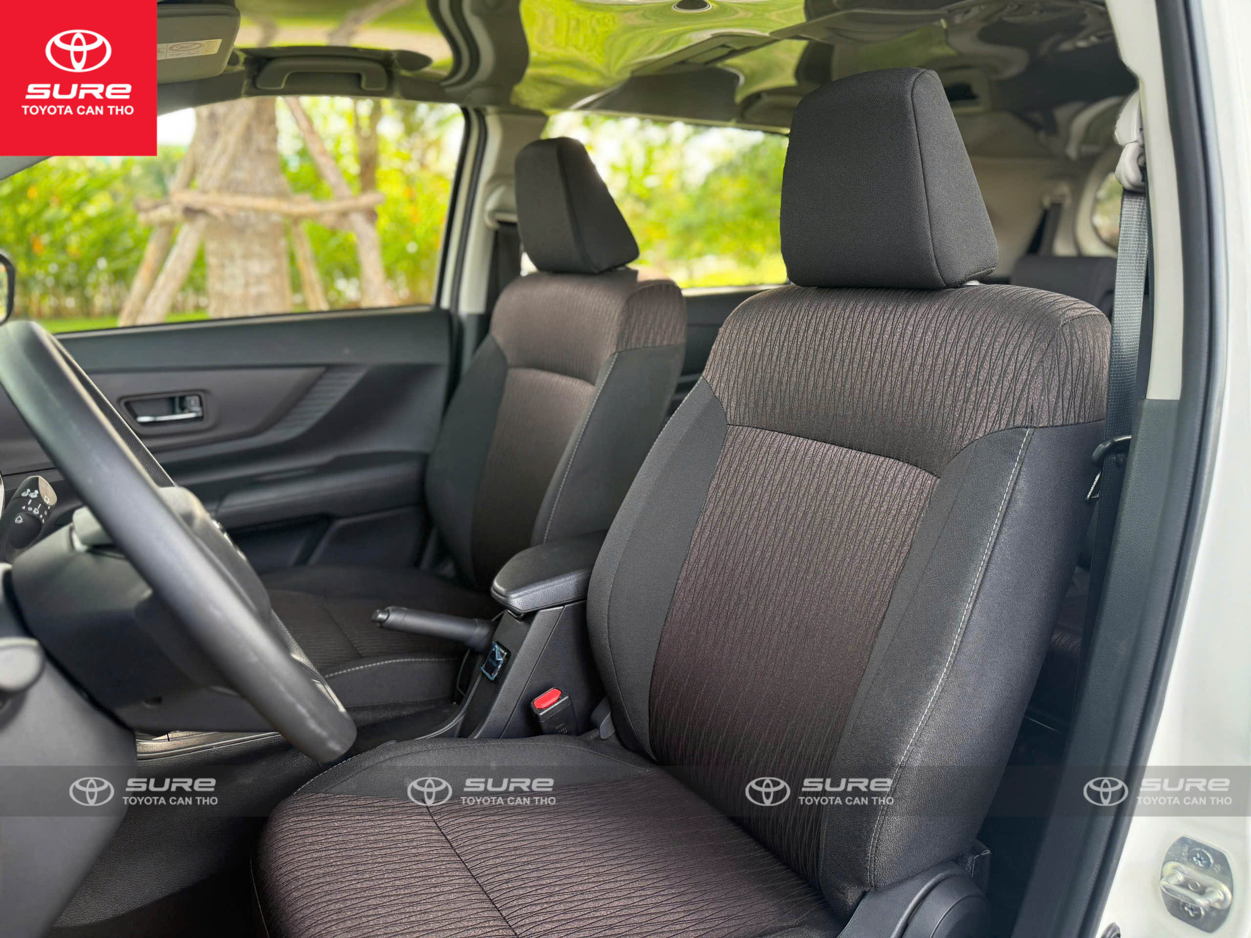 AVANZA PREMIO CVT