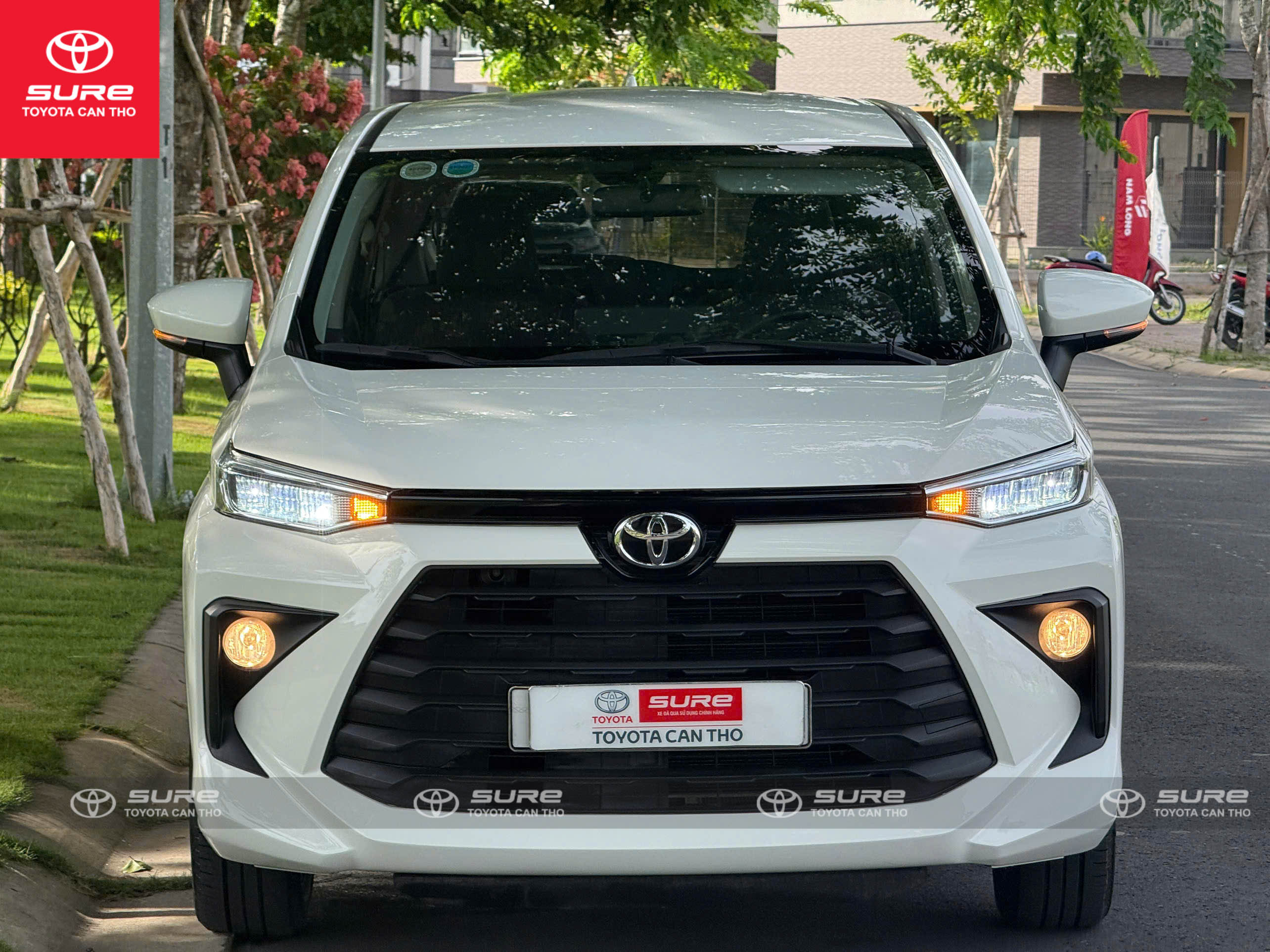 AVANZA PREMIO CVT