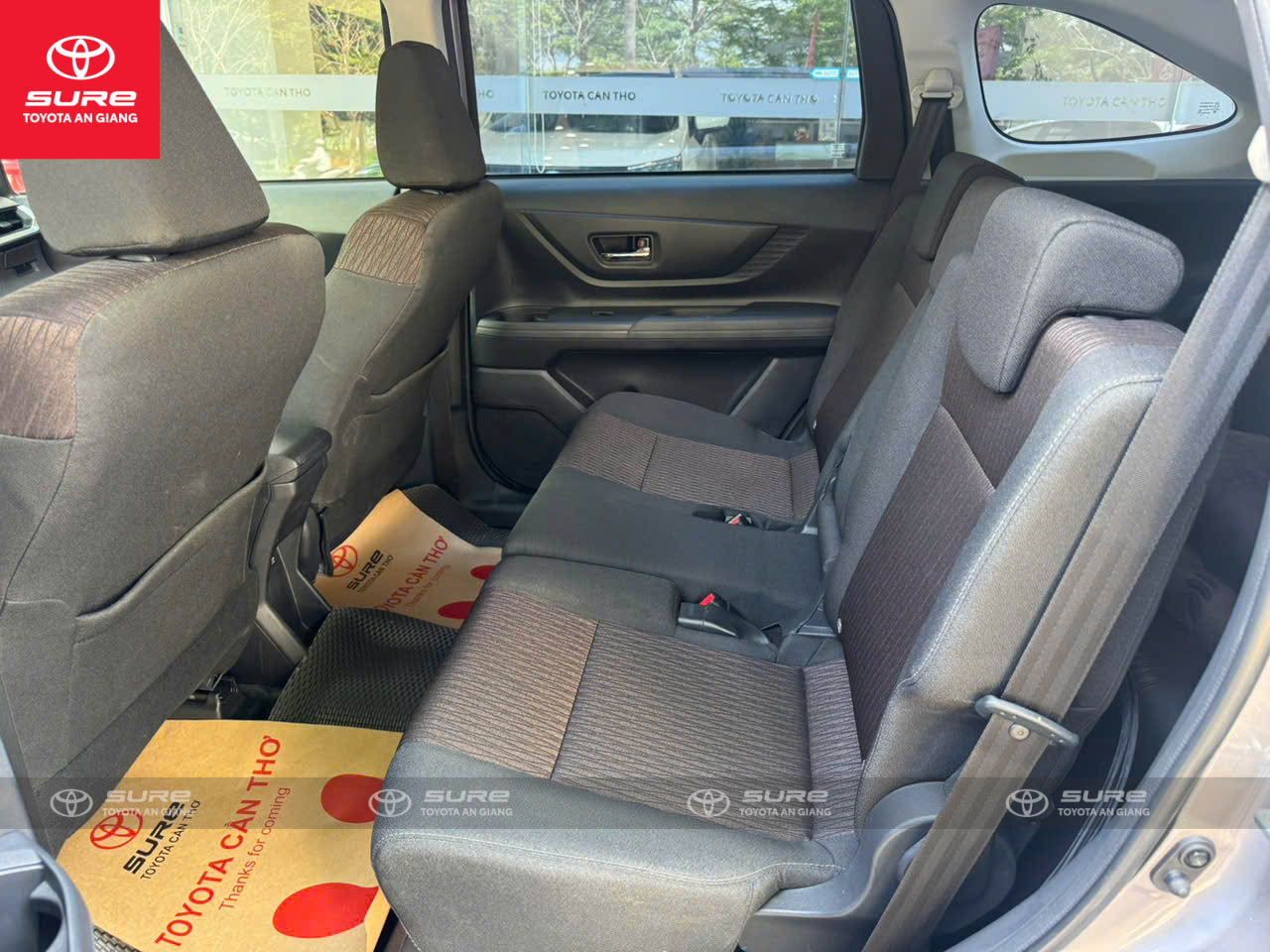 AVANZA PREMIO CVT