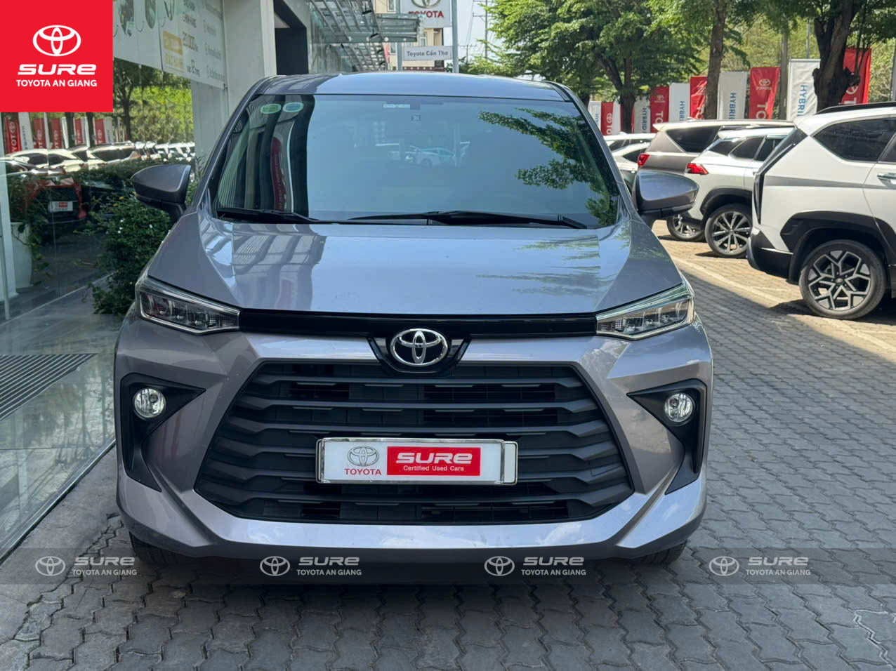 AVANZA PREMIO CVT