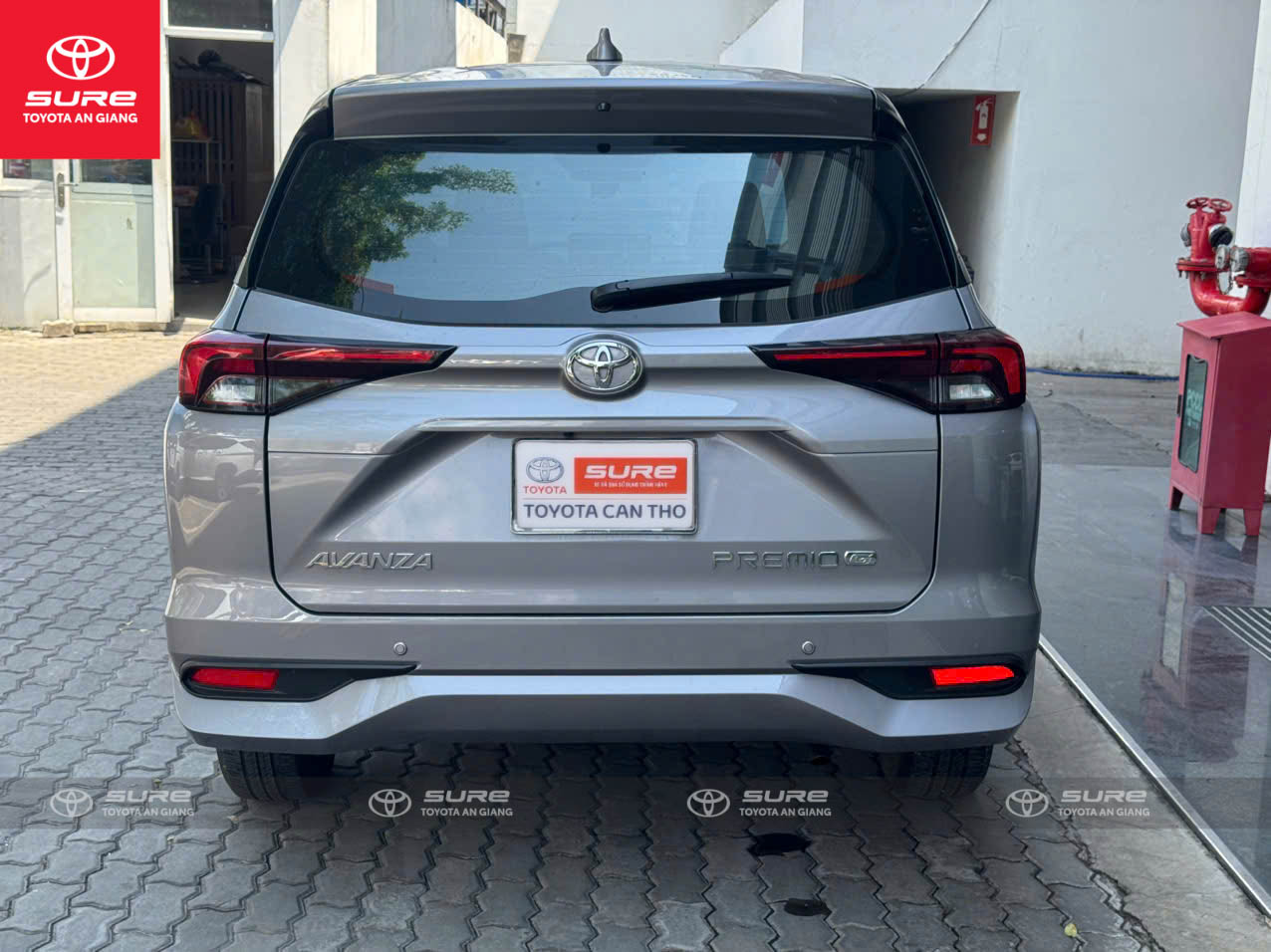AVANZA PREMIO CVT