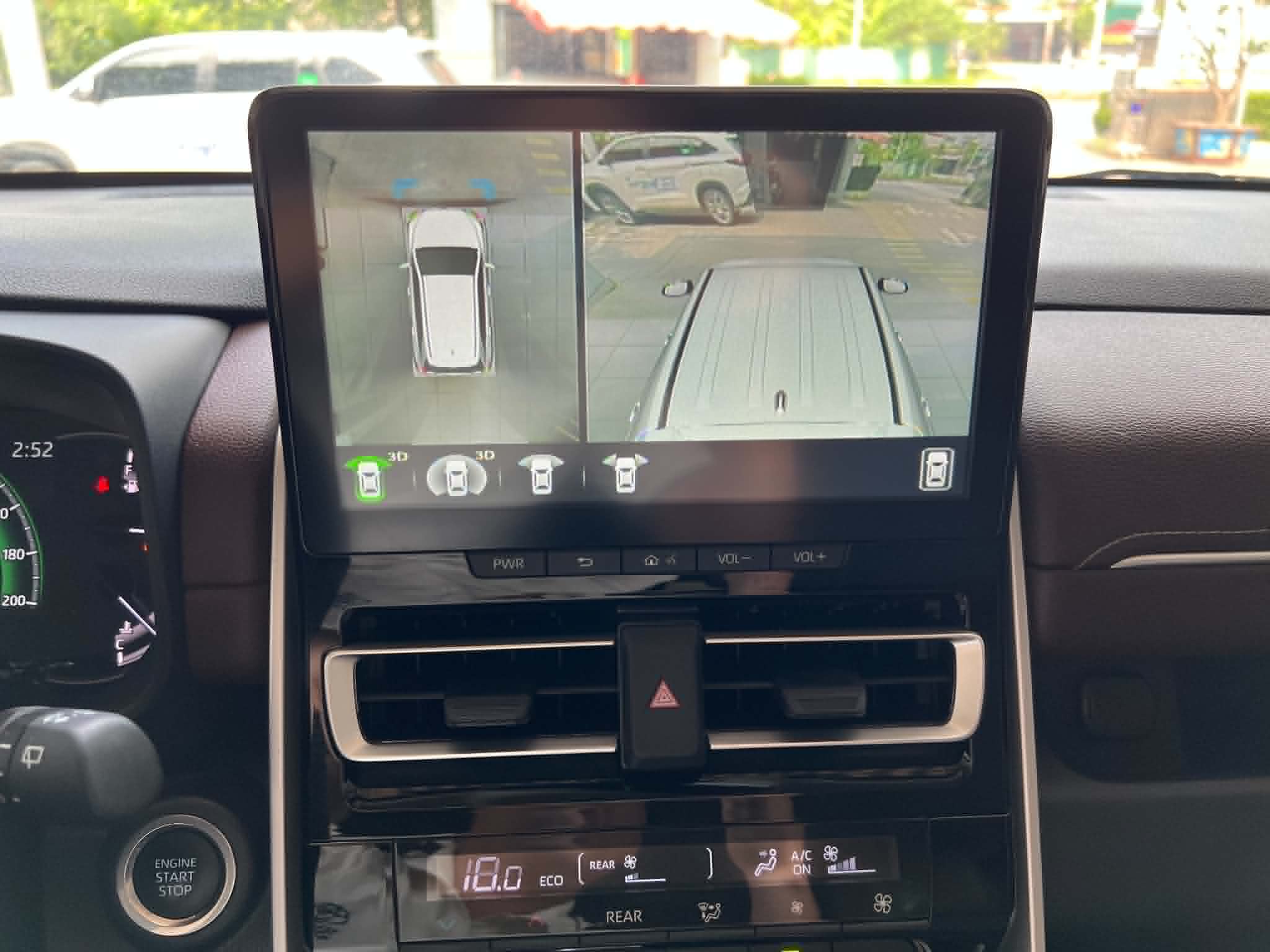 INNOVA CROSS 2.0V