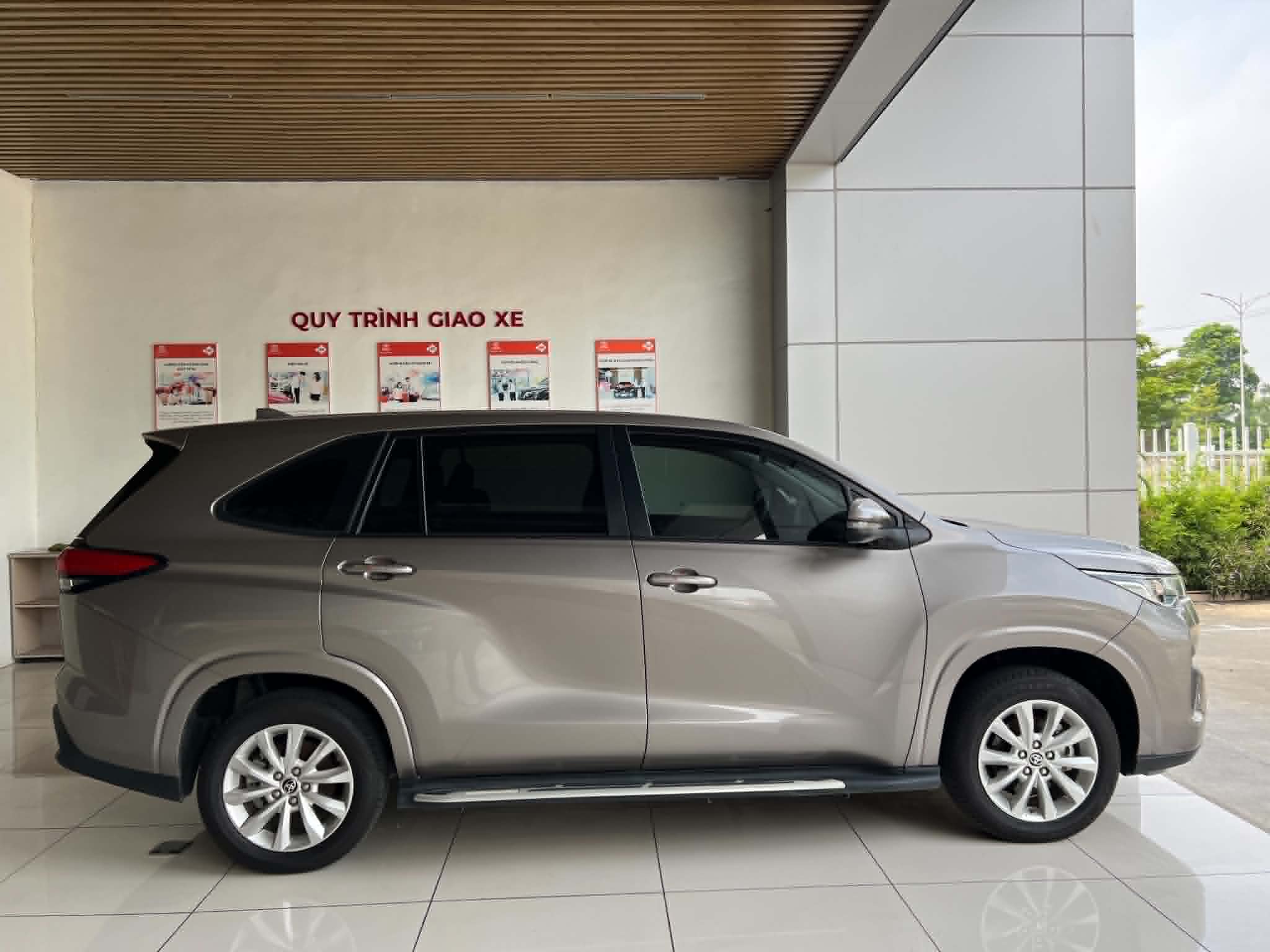 INNOVA CROSS 2.0V