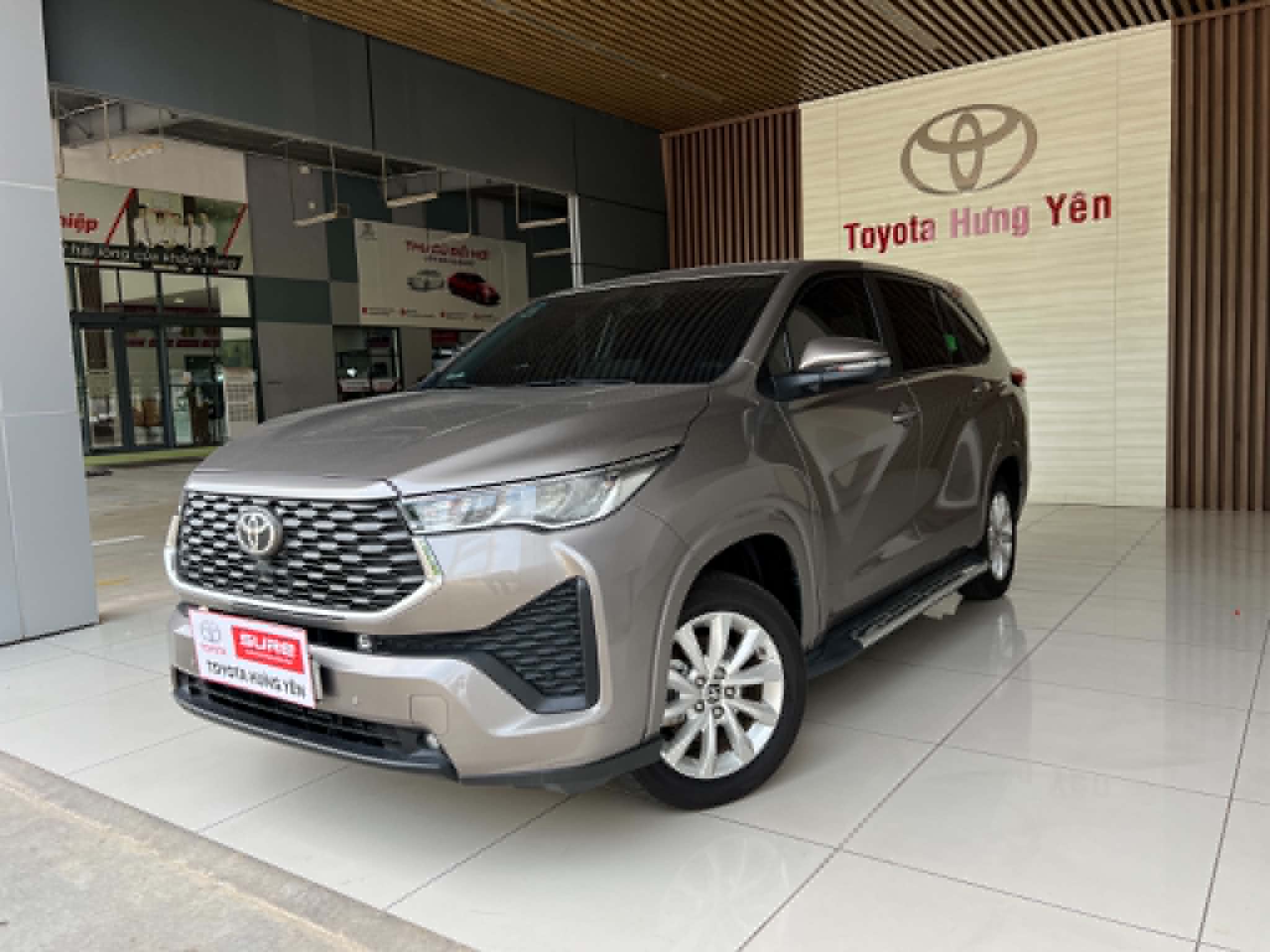 INNOVA CROSS 2.0V