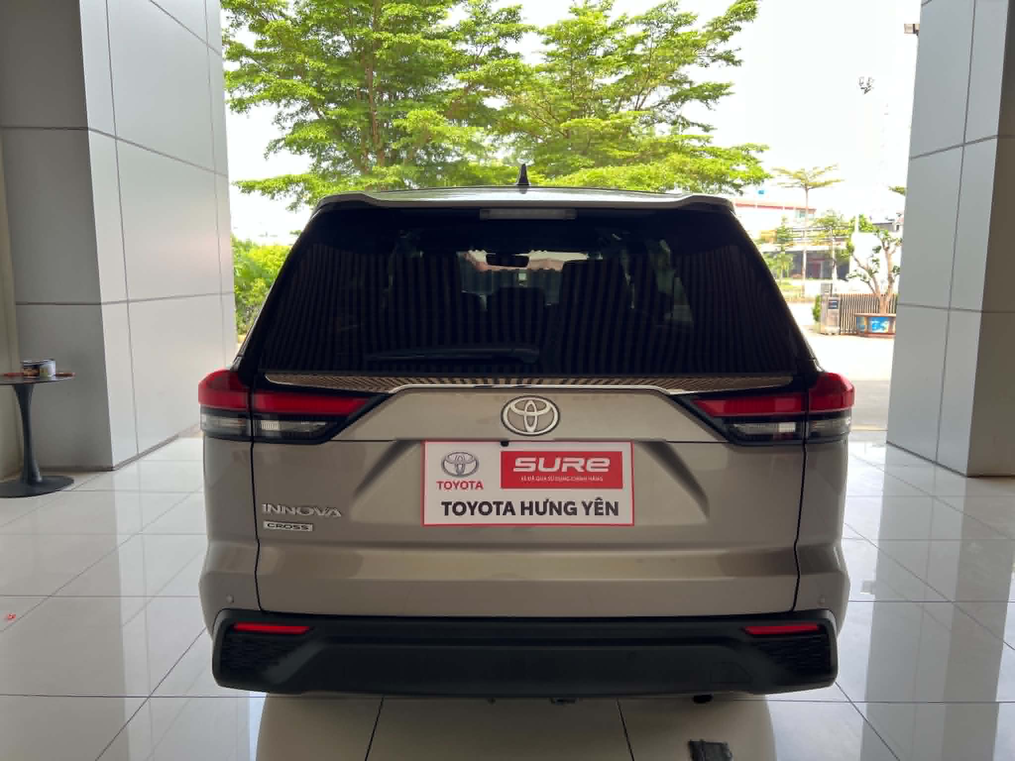 INNOVA CROSS 2.0V