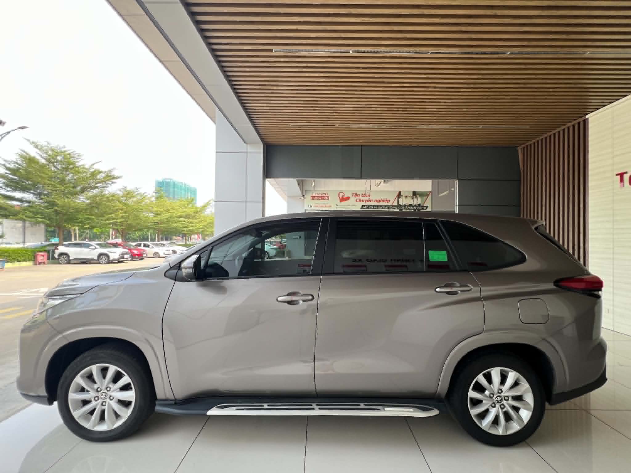 INNOVA CROSS 2.0V