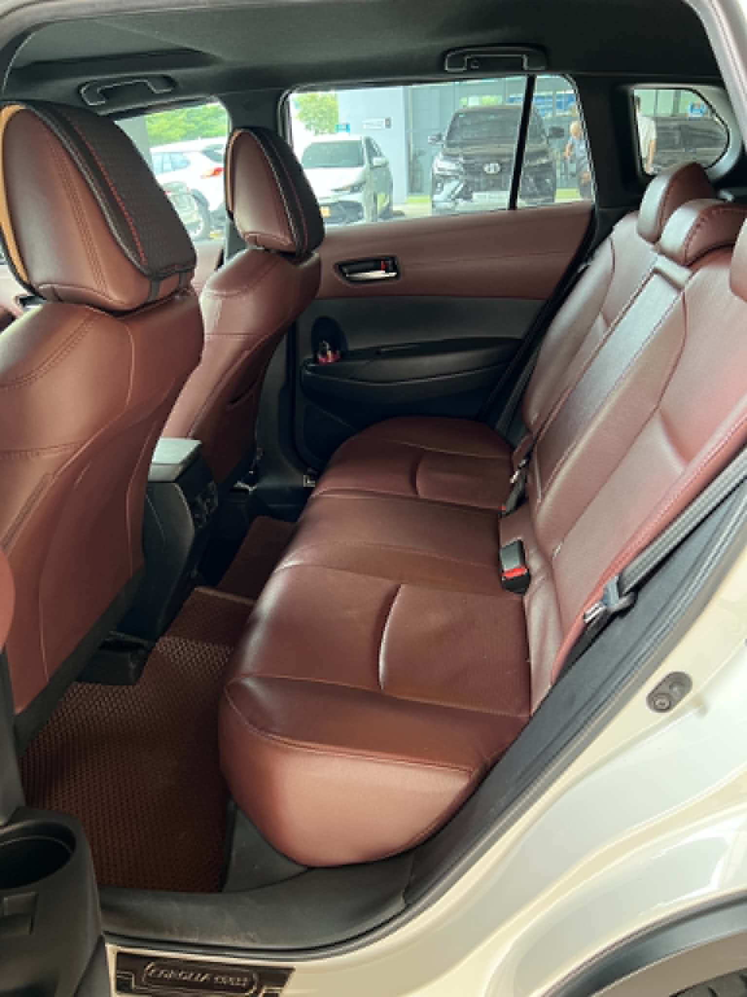 COROLLA CROSS 1.8V