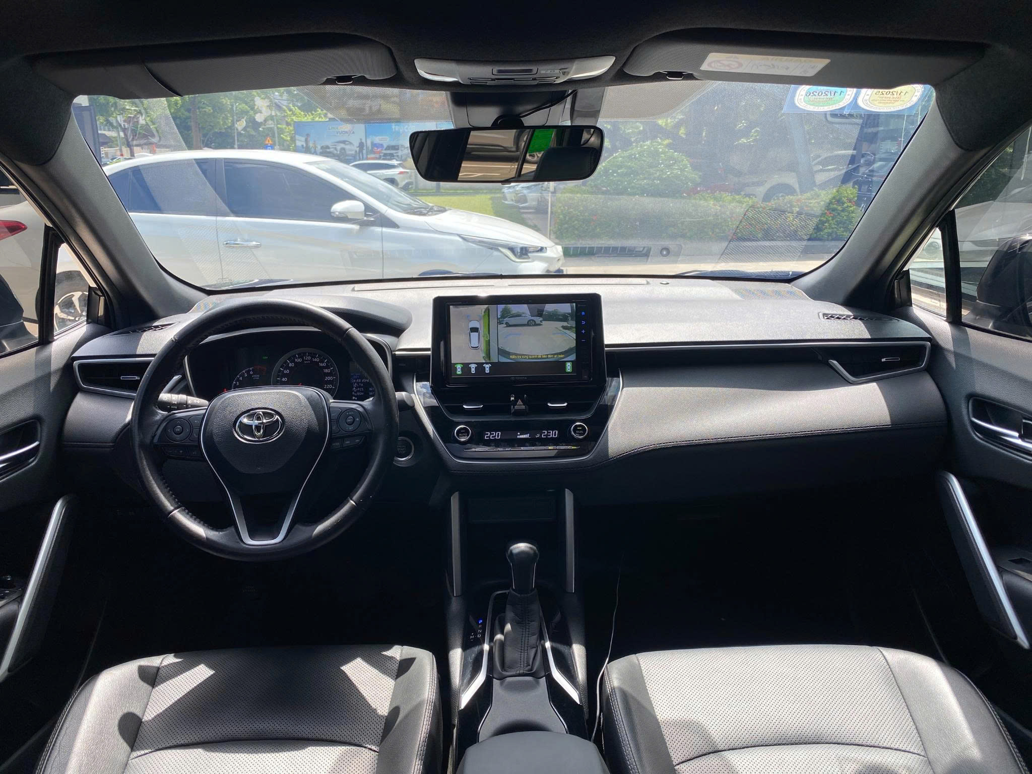 COROLLA CROSS 1.8V