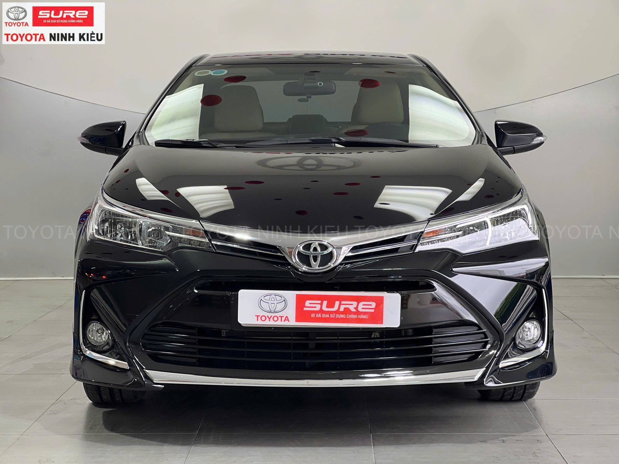Corolla Altis 1.8E CVT