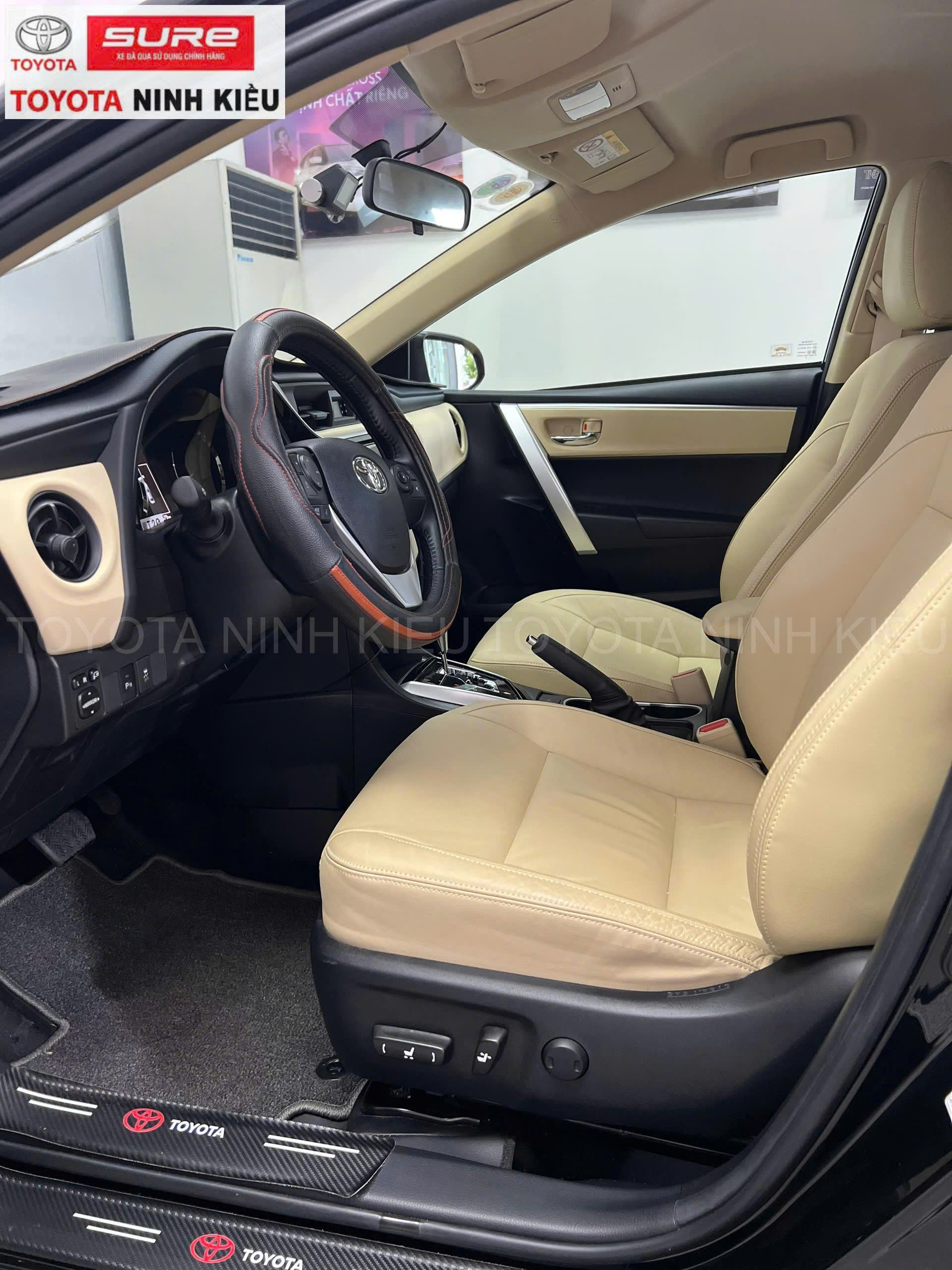 Corolla Altis 1.8E CVT