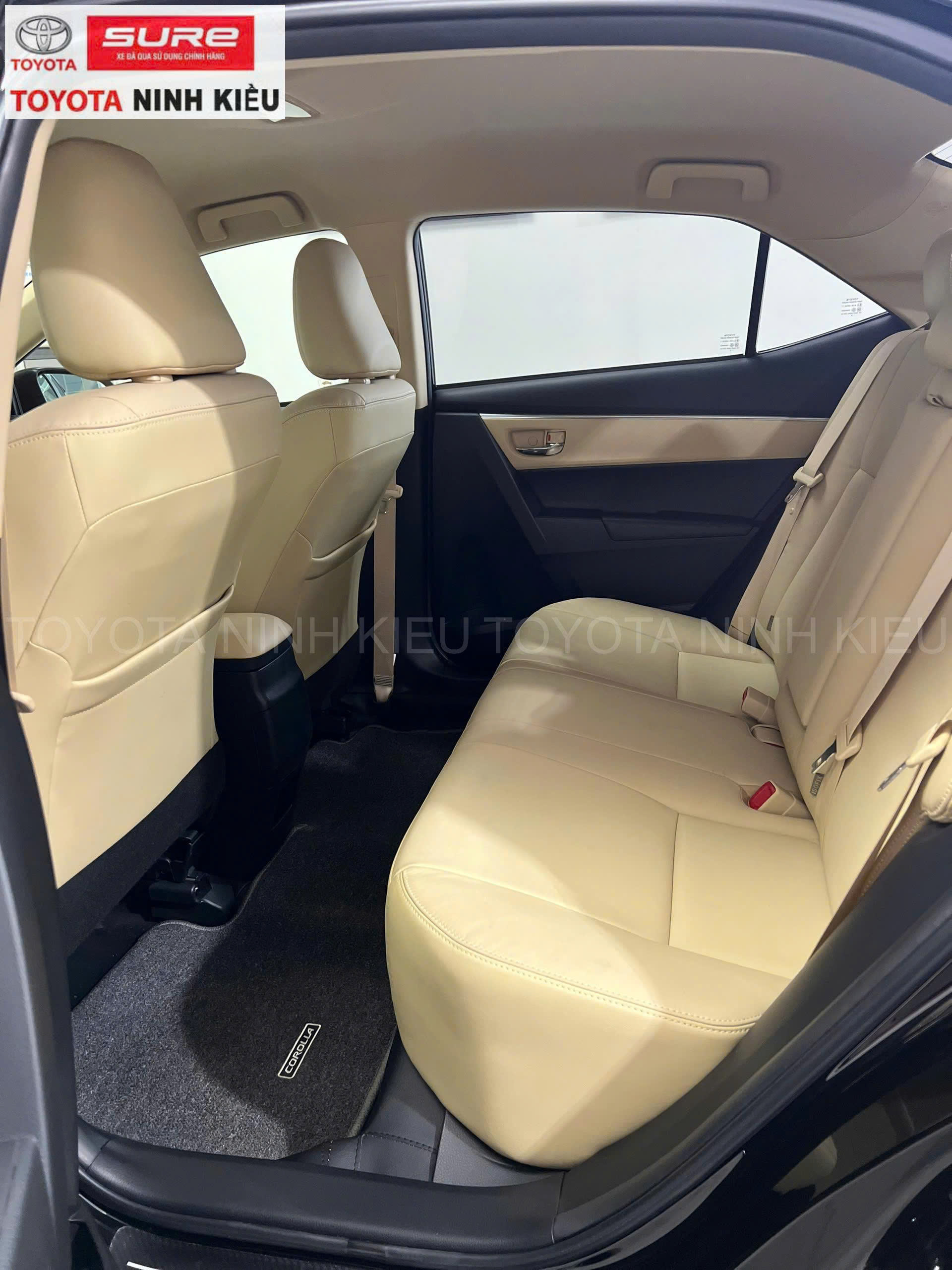 Corolla Altis 1.8E CVT